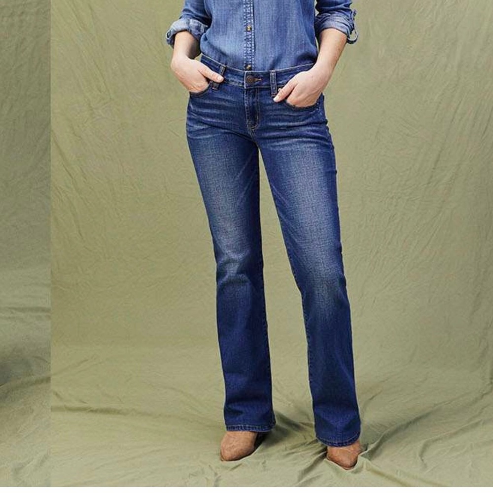 American Eagle outfitters boyfriend Jean Size 2